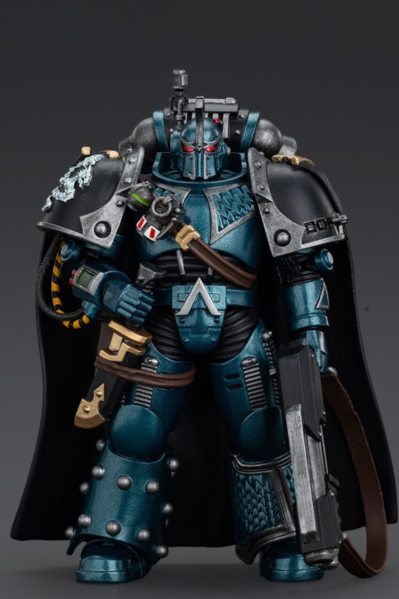 (Stock Reservation) Alpha Legion Saboteur Consul - Warhammer "The Horus Heresy" 1/18 Action Figure By JOYTOY