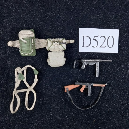 Toy Parts - 1/18 WWII-US Airborne Division Equipment pack (D520)